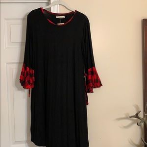 NWT Black buffalo plaid dress